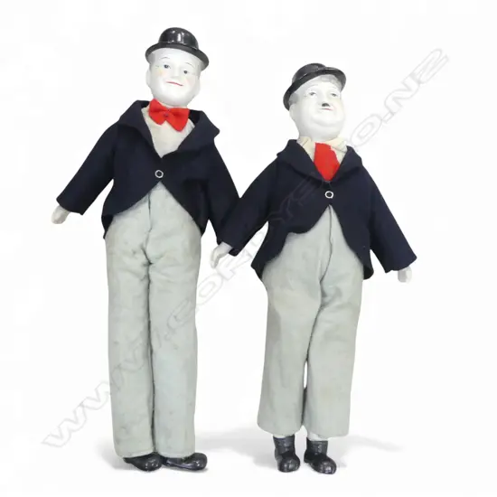 PR OF LAUREL & HARDY CHARACTER DOLLS H.530mm