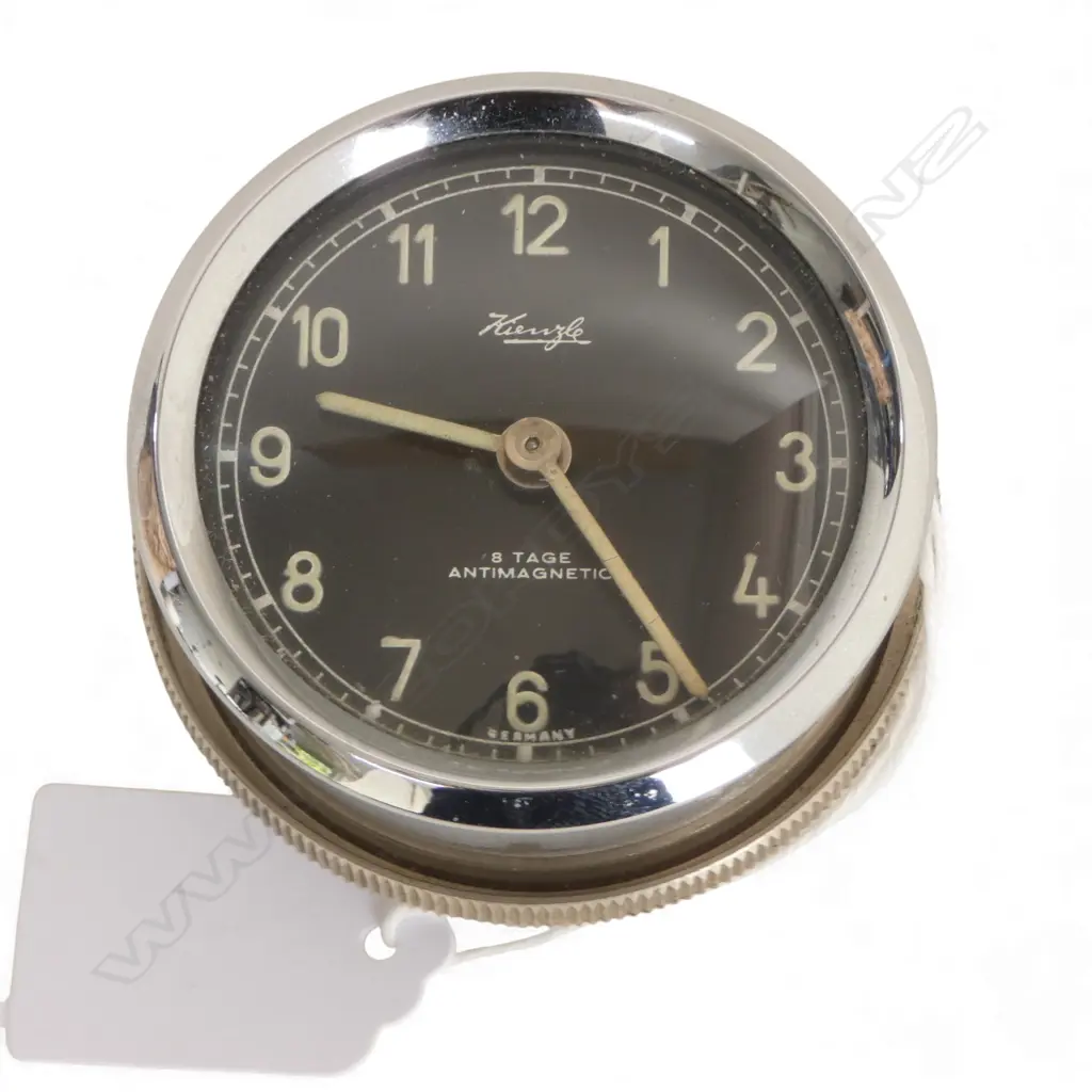 GERMAN 8 DAY DASH CLOCK, MANUAL WINDING, working Image 1++