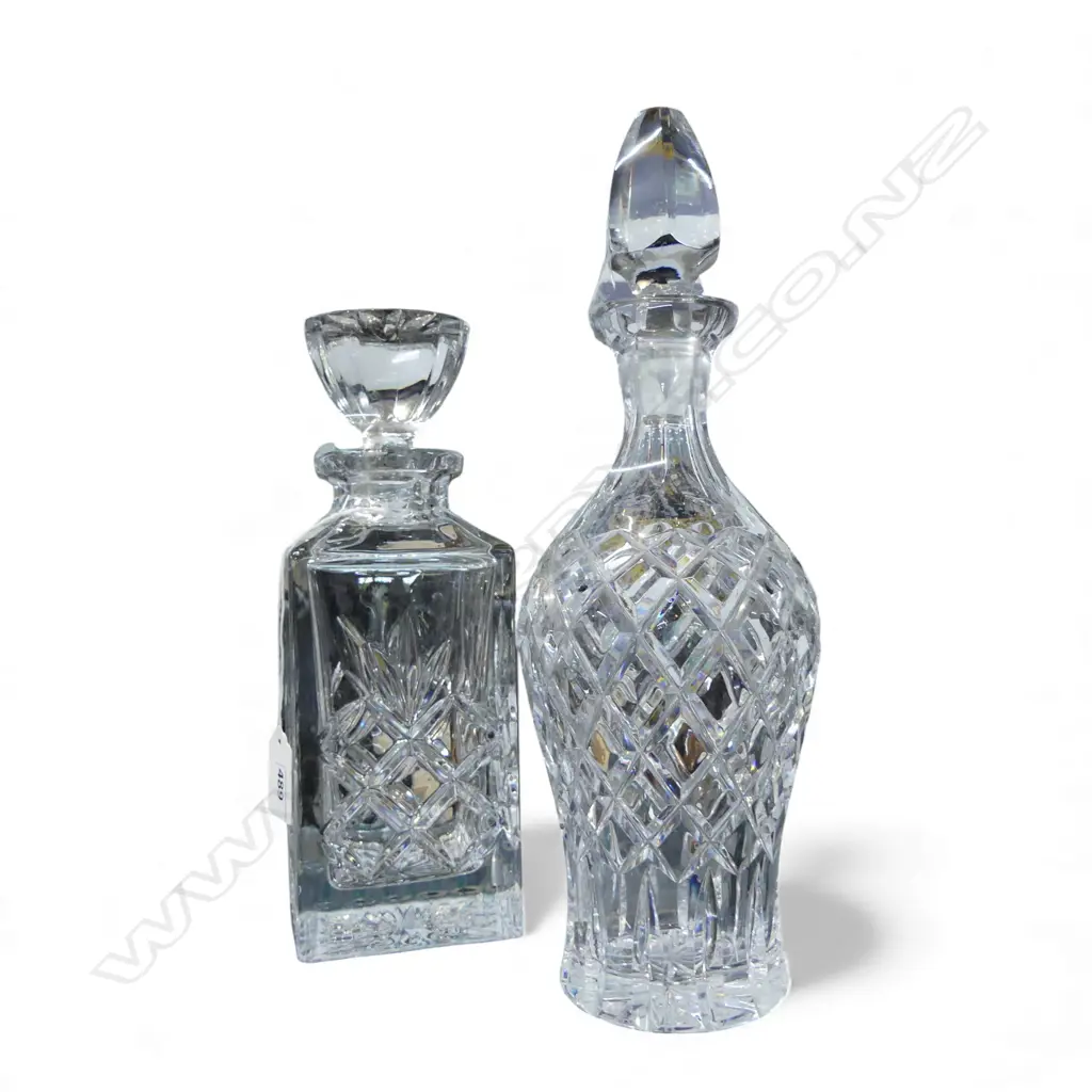 2 CRYSTAL DECANTERS H.320mm Image 1++