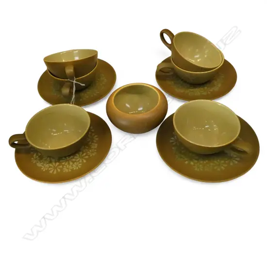 4 DOROTHY THORPE 'PALM SPRINGS' C/S + 2 CUPS & SUGAR 