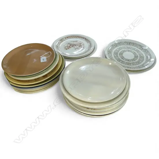 ASST. CROWN LYNN PLATES 260mm dia