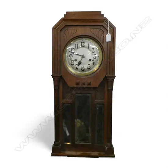 ANTIQUE WOODEN GERMAN WALL CLOCK, w PENDULUM & KEY