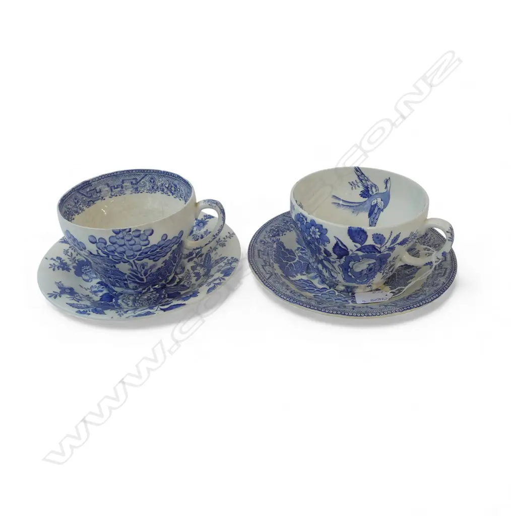2 MALING B/W BREAKFAST CUPS & SAUCERS Image 1++