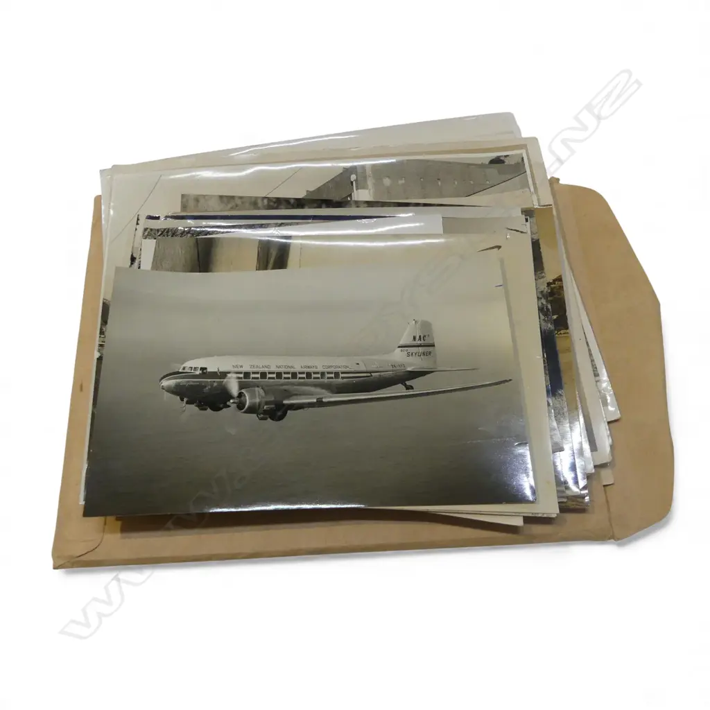 SELECTION VINTAGE LATE 1930'S PRESS PHOTOGRAPHS: SHIPS + PLANES + WELLINGTON +  WAITOMO ETC Image 1++
