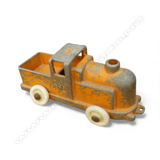 FUN HO! orange pull-along NZR TRAIN some wear + wheel split. L.225mm