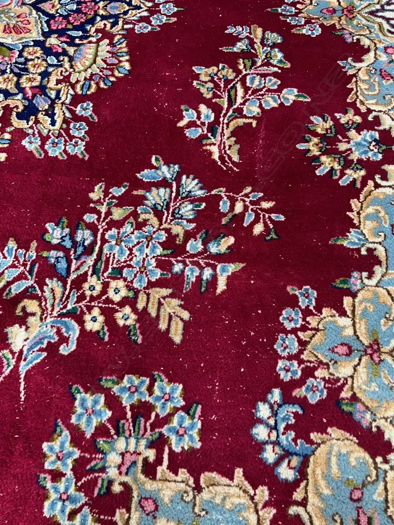Very large Iranian hand knotted carpet w curvilinear design. Central floral medallion - scattered sprays 4050 x 2950mm. Image 1++