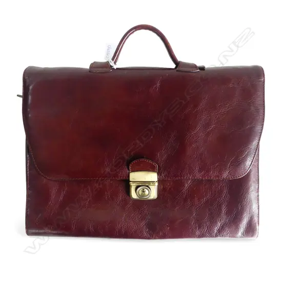 LOUVIER ITALIAN LEATHER BREIFCASE W.380mm