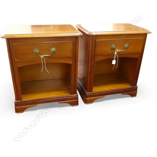 PR BEDSIDE TABLES 535x350x615mm - MADE IN FRANCE