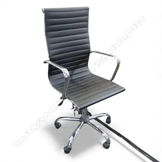 EAMES STYLE OFFICE CHAIR 
