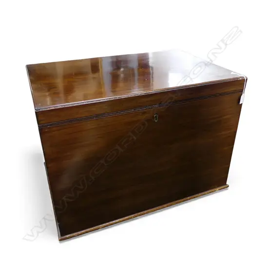 MAHOGANY BLANKET BOX 720x500x500mm