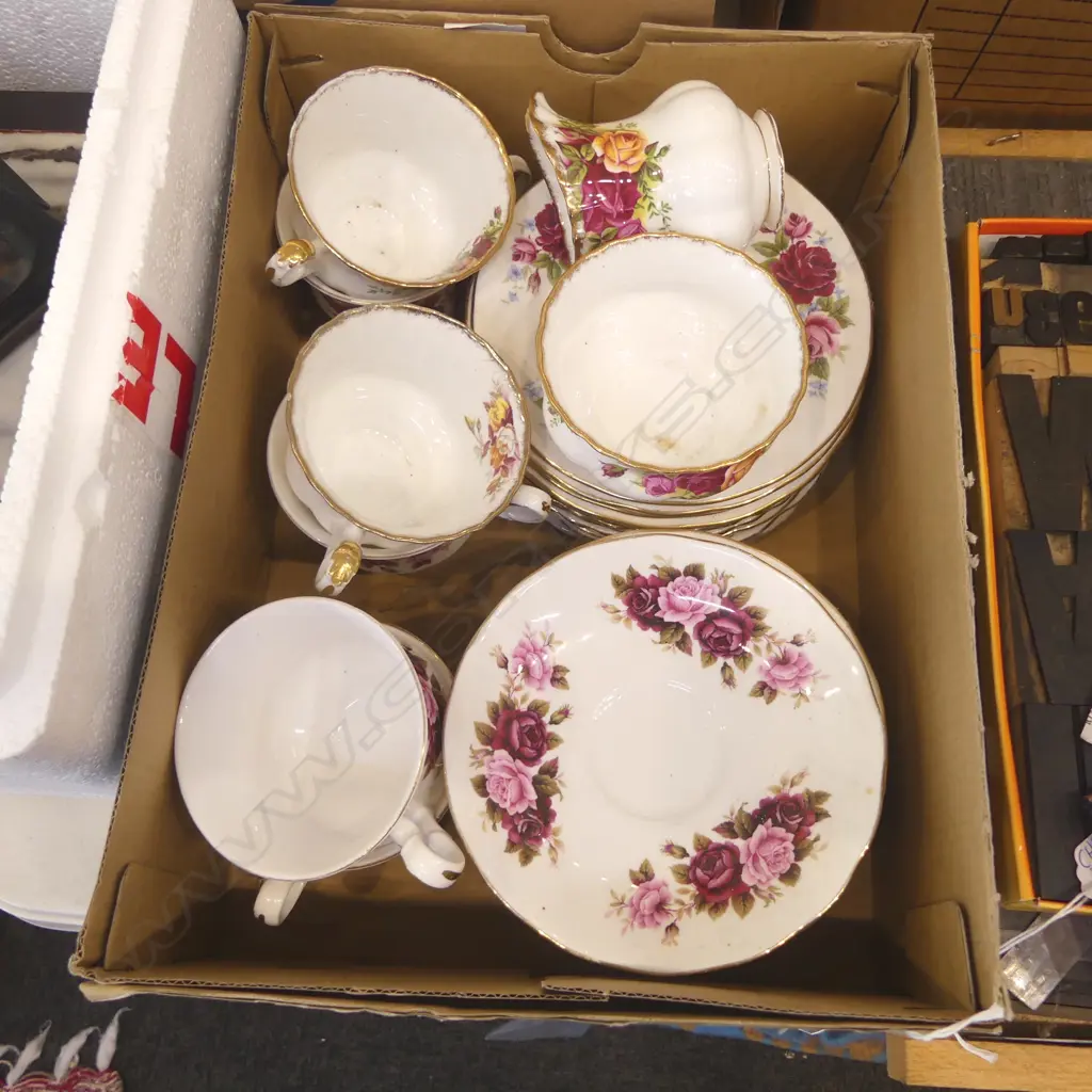 ASST. ROYAL ALBERT 'OLD COUNTRY ROSES' & QUEEN ANNE TEA CHINA Image 1++