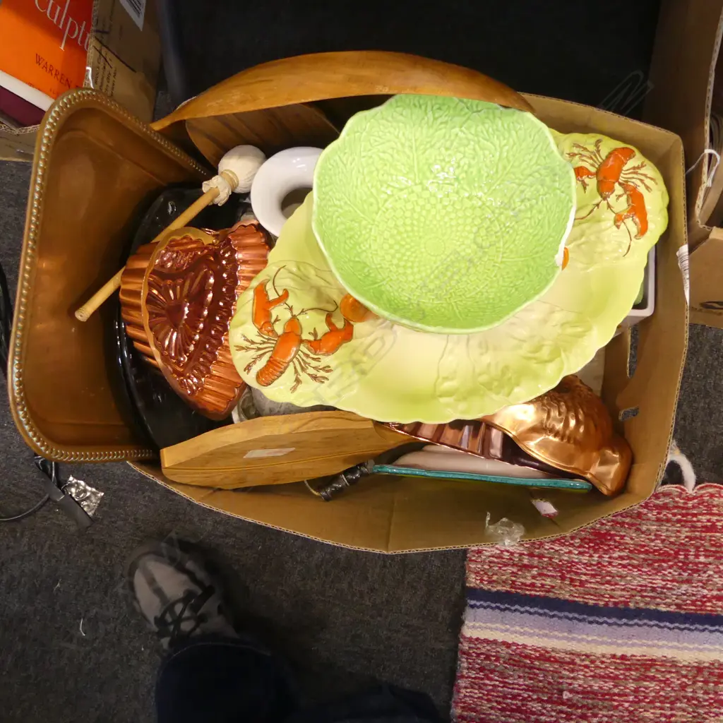 LOT ASST JELLY MOULDS/CARLTON WARE ETC Image 1++