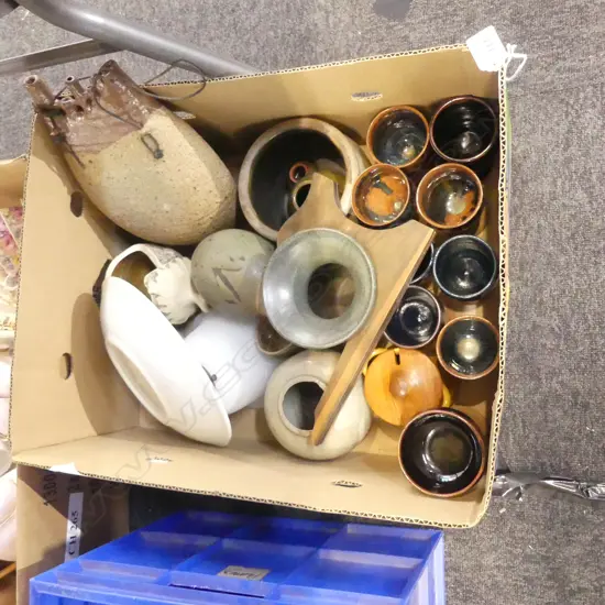 ASST. STUDIO POTTERY etc