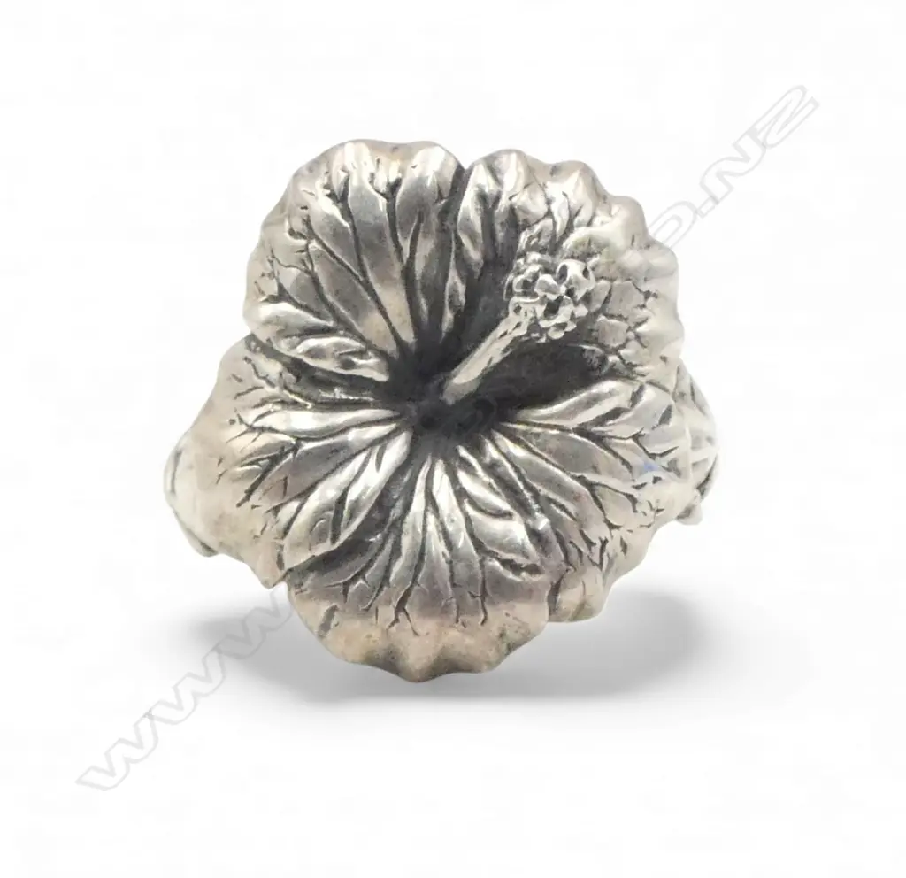 GAVAN RILEY STG SILVER HIBISCUS RING 8.76gms SIZE P Image 1++