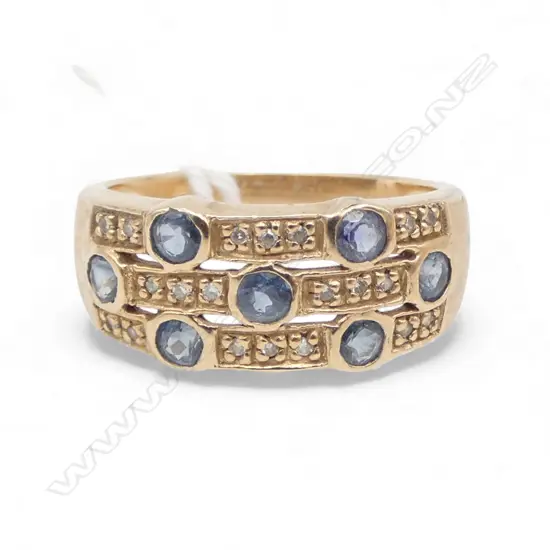 9CT SAPPHIRE & DIAMOND DRESS RING, 4.2gms SIZE P