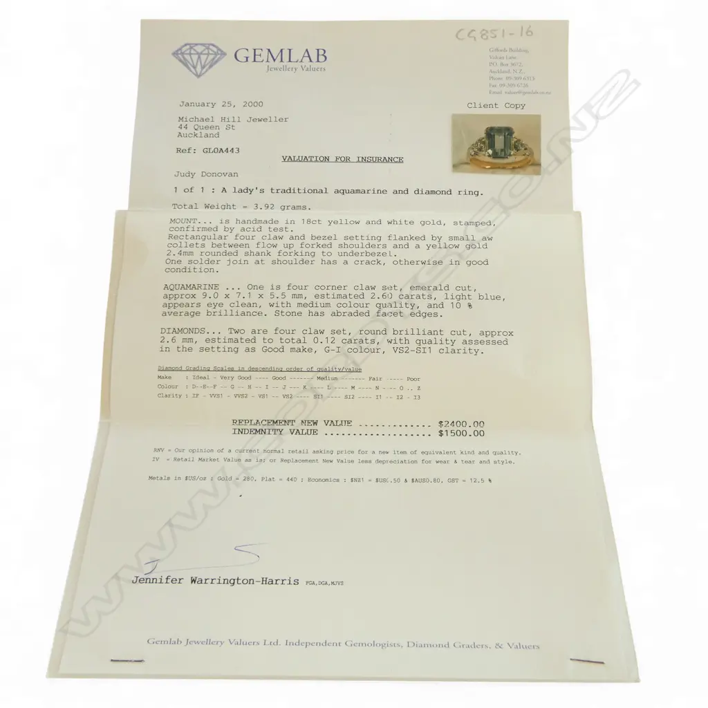 18ct 2 TONE GOLD, DIAMOND & approx. 2.60ct AQUAMARINE RING 3.92gms  Valuation dated 2000, stone abraded SIZE L Image 1++