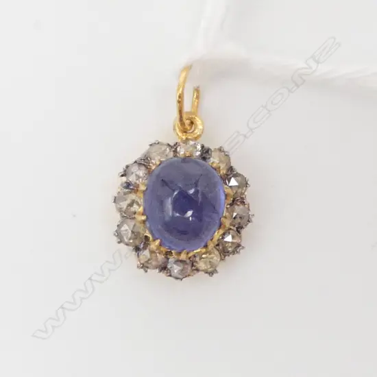 ANTIQUE STYLE SILVER GILT PENDANT ROSE CUT DIAMONDS AND CABOCHON SAPPHIRE (treated)
