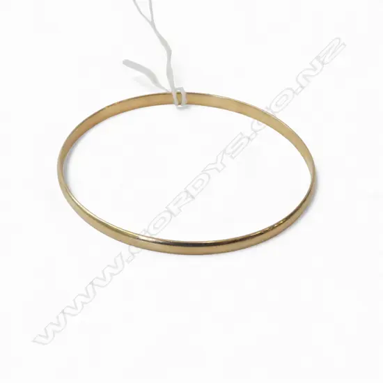 9CT BANGLE, 65mm int. dia. 13gms