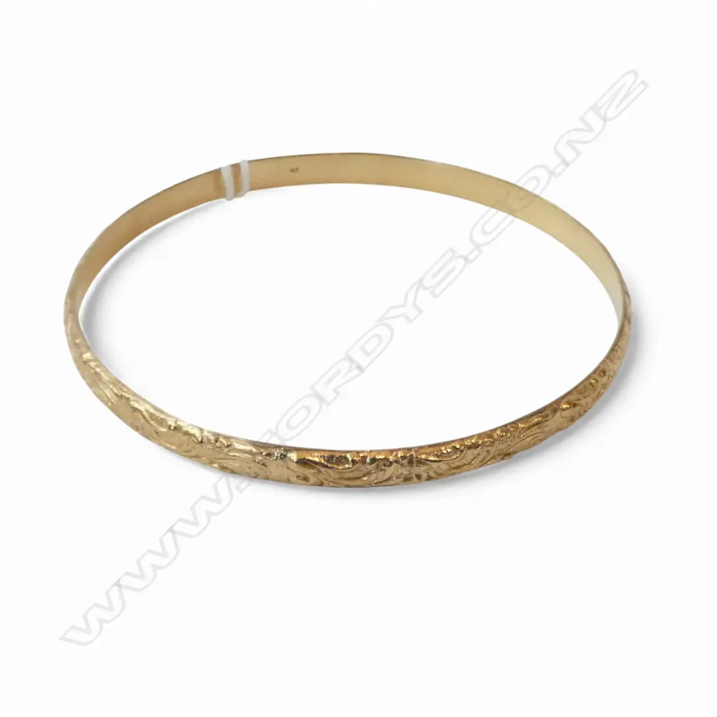9CT BANGLE, 65mm int. dia. 13.1gms Image 1++