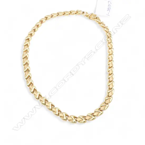 ITALIAN 18ct YELLOW GOLD brushed & polished designer link NECKLACE. Princess length L.465mm. 39.77gms. With 2024 val.