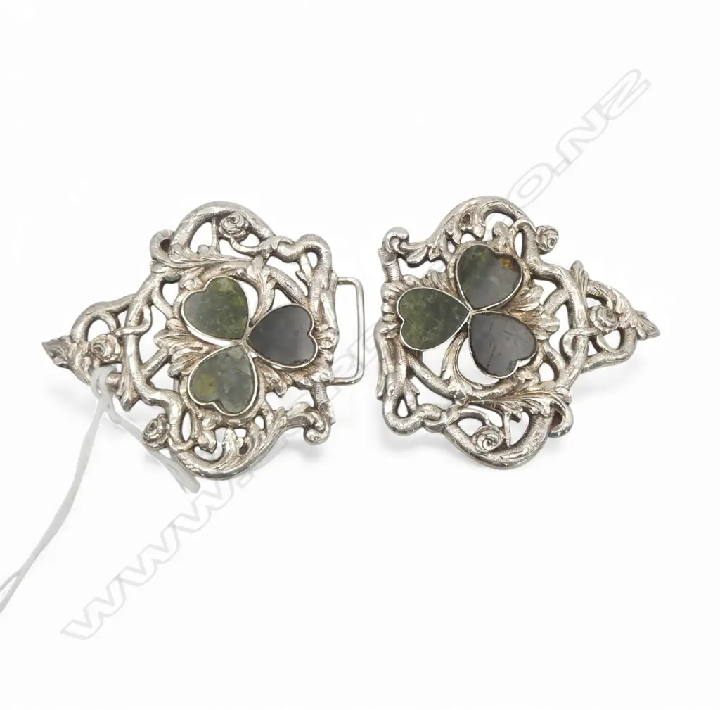 Agate set silver clover belt buckle  ONE STONE DAMAGED Image 1++