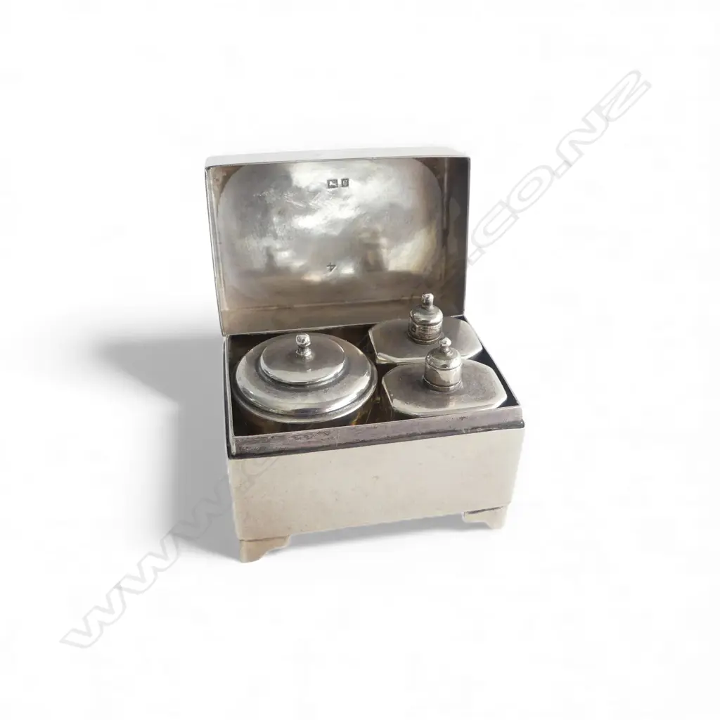 4 PCE STG SILVER MINIATURE TEA SET; PR CADDIES, MIXING BOWL, CHEST W.40mm, LONDON 1952 44gms Image 1++