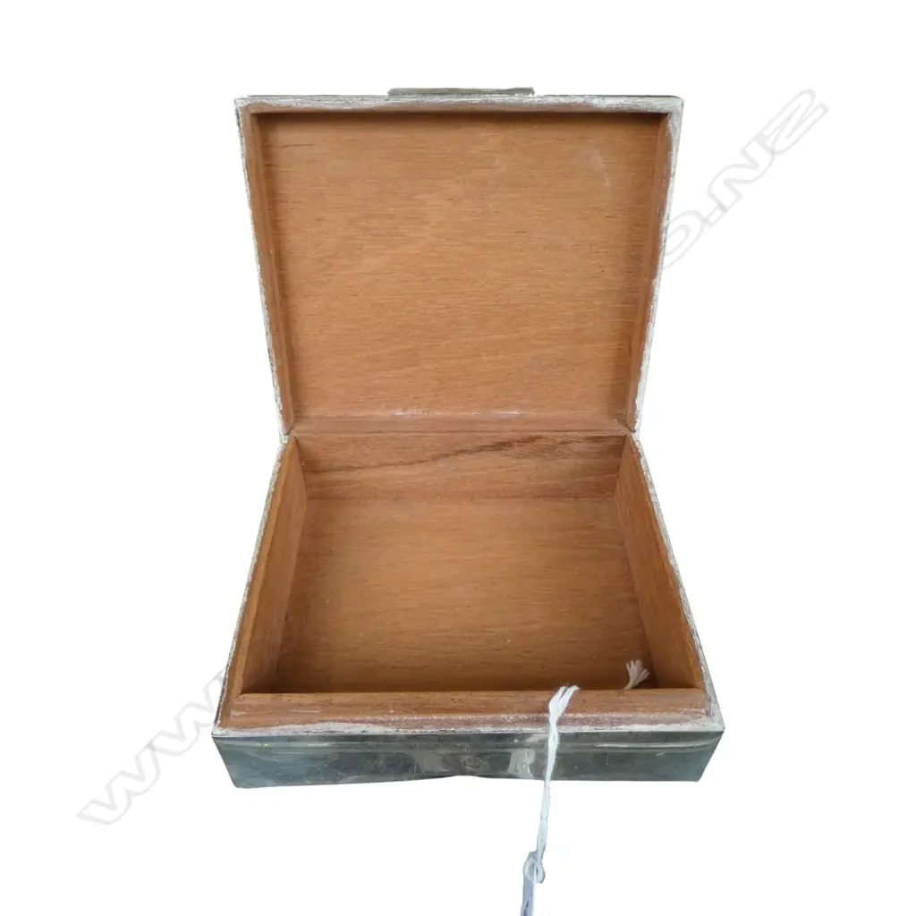 STG SILVER BOX with wood fitted interior, BIRMINGHAM 1969, TW 383gms dent Image 1++