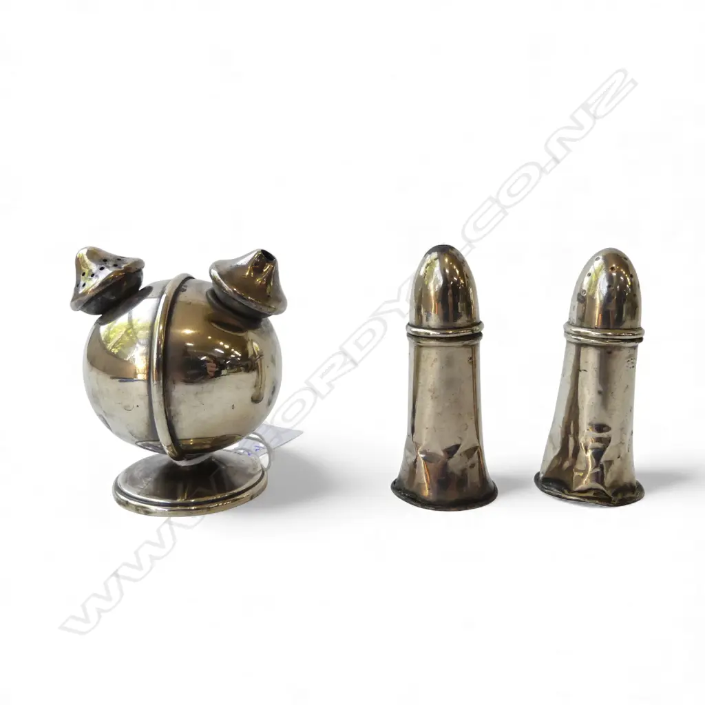 3 STG SILVER CONDIMENTS; PR + 1 (WEIGHTED) Image 1++