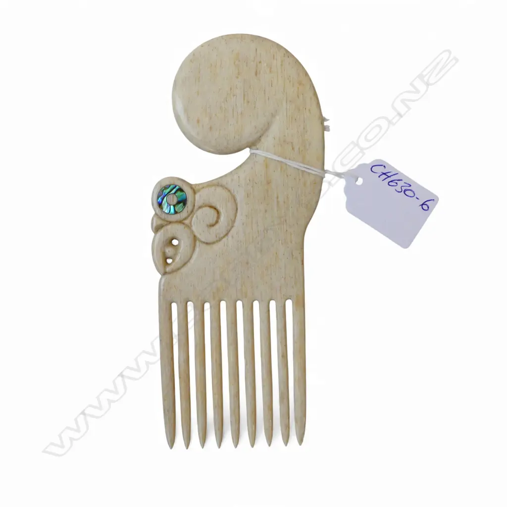 DAVID TUART CARVED WHALE BONE HERU (COMB) Image 1++