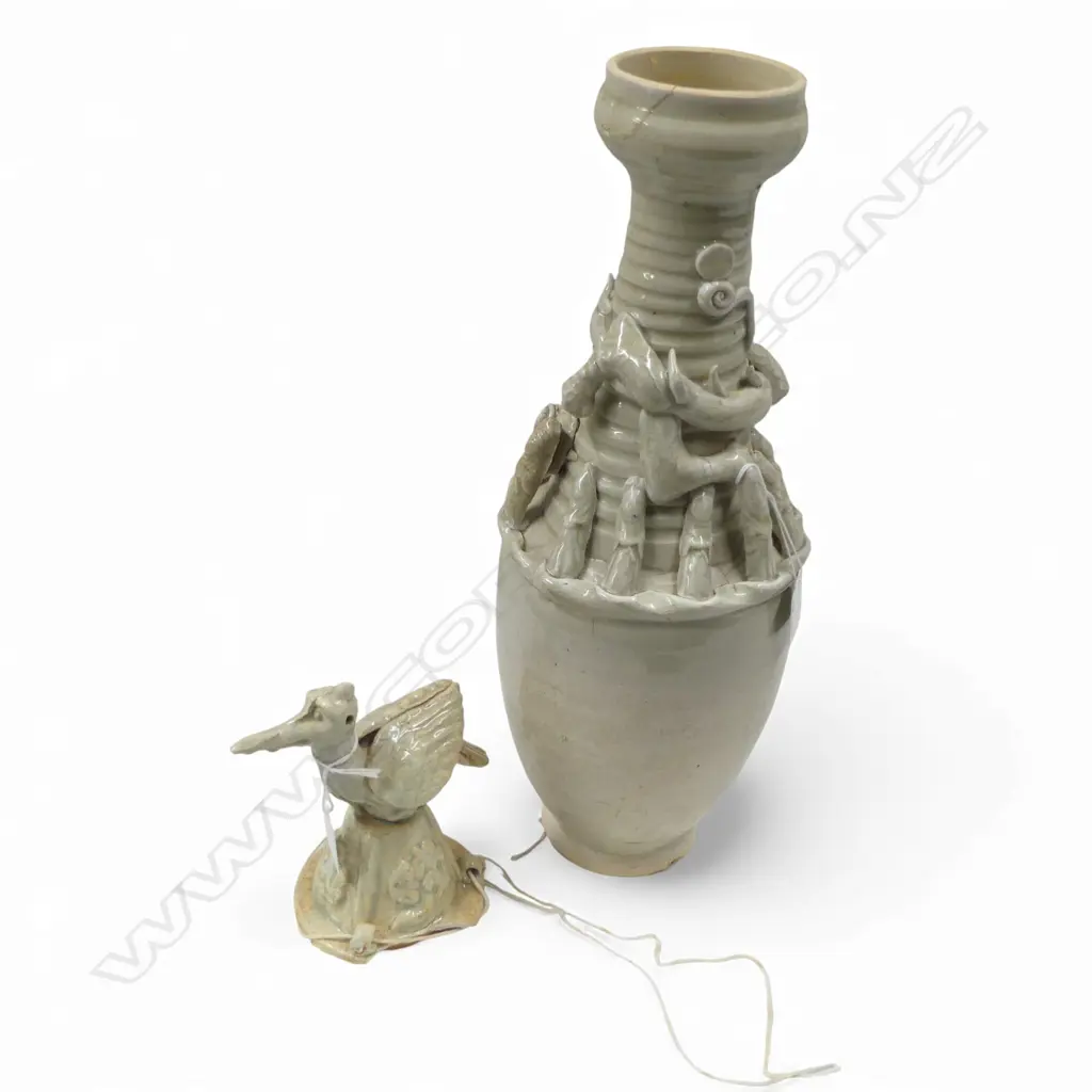 ANTIQUE CHINESE CELEDON DRAGON VASE WITH BIRD LID SOME FAULTS H540MM Image 1++