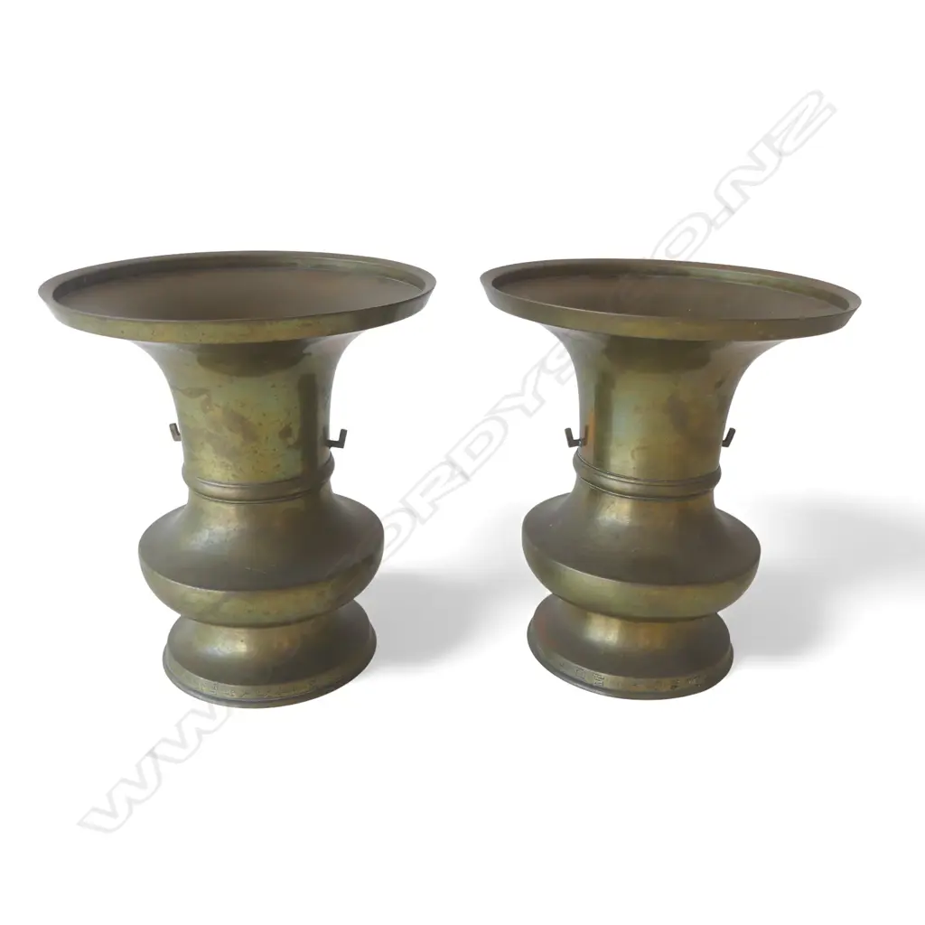 PR BRASS JAPANESE ALTAR/IKEBANA VASES H.270mm Image 1++
