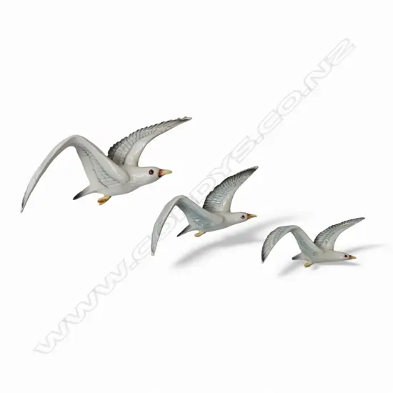 SET OF 3 FLYING WALL SEAGULLS 90x220mm