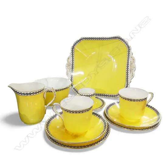 SHELLEY CHINA CAKE PLATE 2CSPS C/SUGAR & MATCHING COFFEE CAN YELLOW CHEQUE PAT