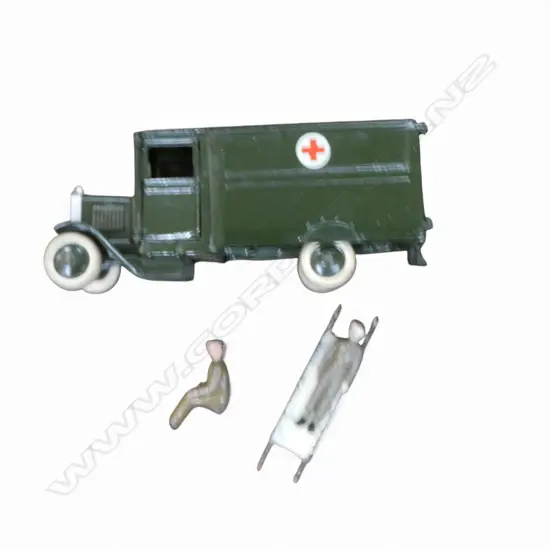 BRITAINS LEAD PRE-WAR ARMY AMBULANCE No.1512 complete w. driver, patient & stretcher IN ORIGINAL BOX
