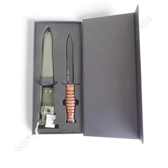 US M3 BOKER TRENCH KNIFE & SCABBARD, BOXED