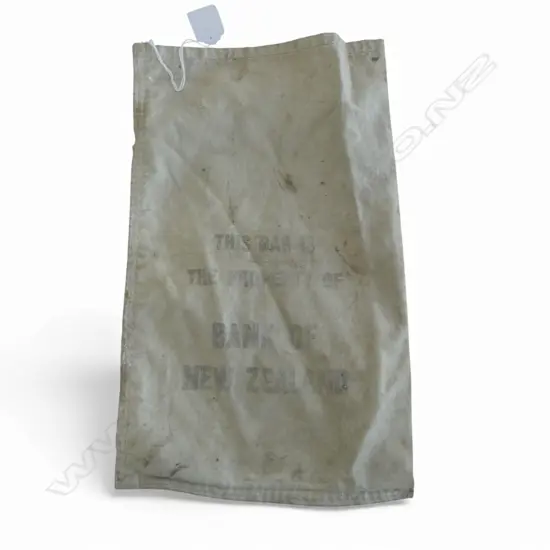 VINTAGE BANK OF NEW ZEALAND COIN BAG 335x200mm