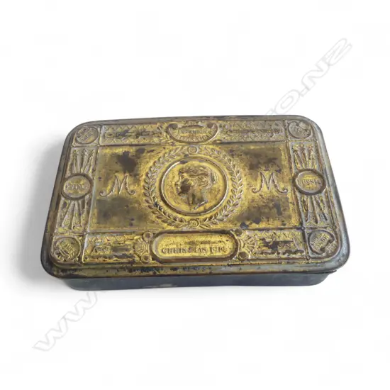PRINCESS MARY WW1 CHRISTMAS 1914 GIFT BOX brass tin with original presentation card & tobacco