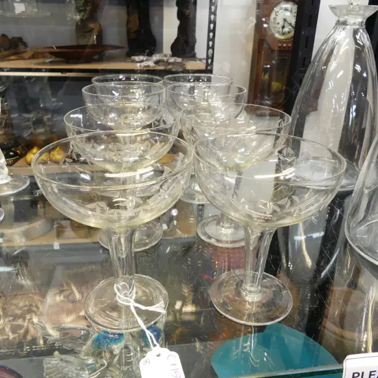 10 ASST. HOLLOW STEM CHAMPAGNE GLASSES H.120mm