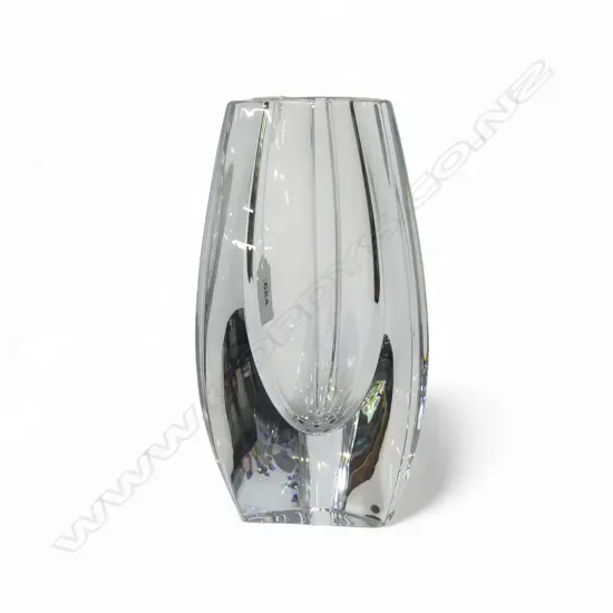 BACCARAT THREE SIDED CRYSTAL VASE, H.200mm