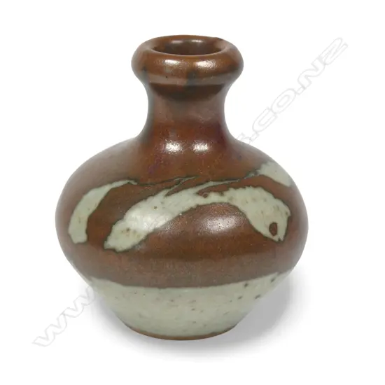CARL VENDELBOSCH (HOLLAND/NZ)  MINIATURE STONEWARE BOTTLE, c.1975, H.74mm