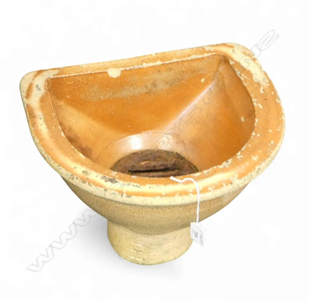 SALT GLAZED GULLY TRAP 360x305x260mm Image 1++