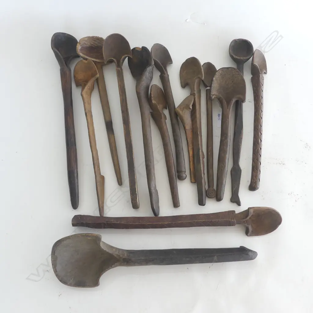 15 VINTAGE WOODEN SPOONS, NURISTAN PROVINCE AFGHANISTAN L.355mm Image 1++
