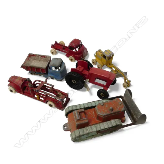 BOX VINTAGE FUN HO! TOYS all faulted. Bull dozer. Fire truck. 2 trucks. Tractor + grader