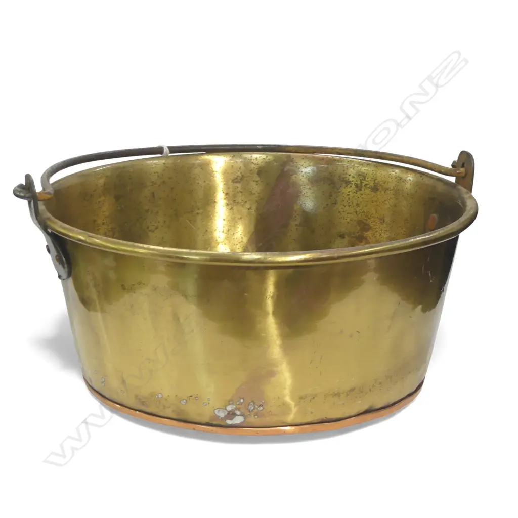 OLD BRASS JAM PAN 355mm dia Image 1++