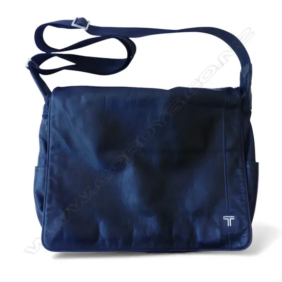 'TUMI' MESSENGER BAG, SOFT LEATHER w MAGNET FASTENERS, 420 X 320mm, made in USA