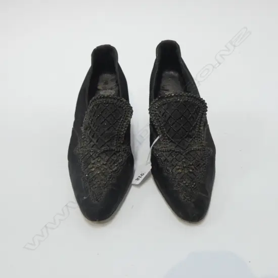 PR DECORATIVE EDWARDIAN SHOES SIZE 8 made in Vienna