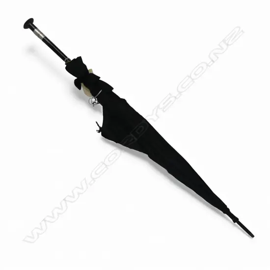 VICTORIAN BLACK FABRIC MOP HANDLED PARASOL L960MM