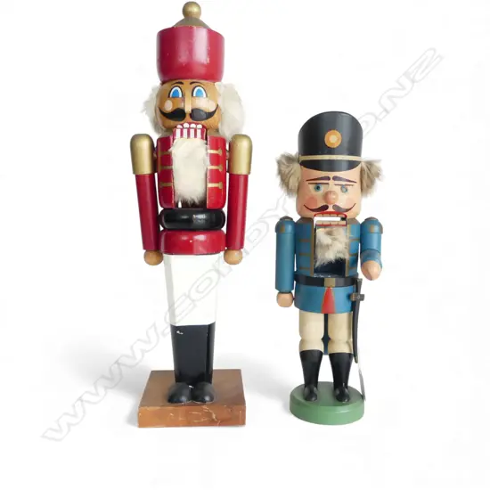 2 GERMAN NUT CRACKERS H.460, 335mm