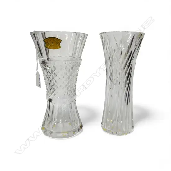 2 VAL SAINT LAMBERT CRYSTAL VASES H.255mm