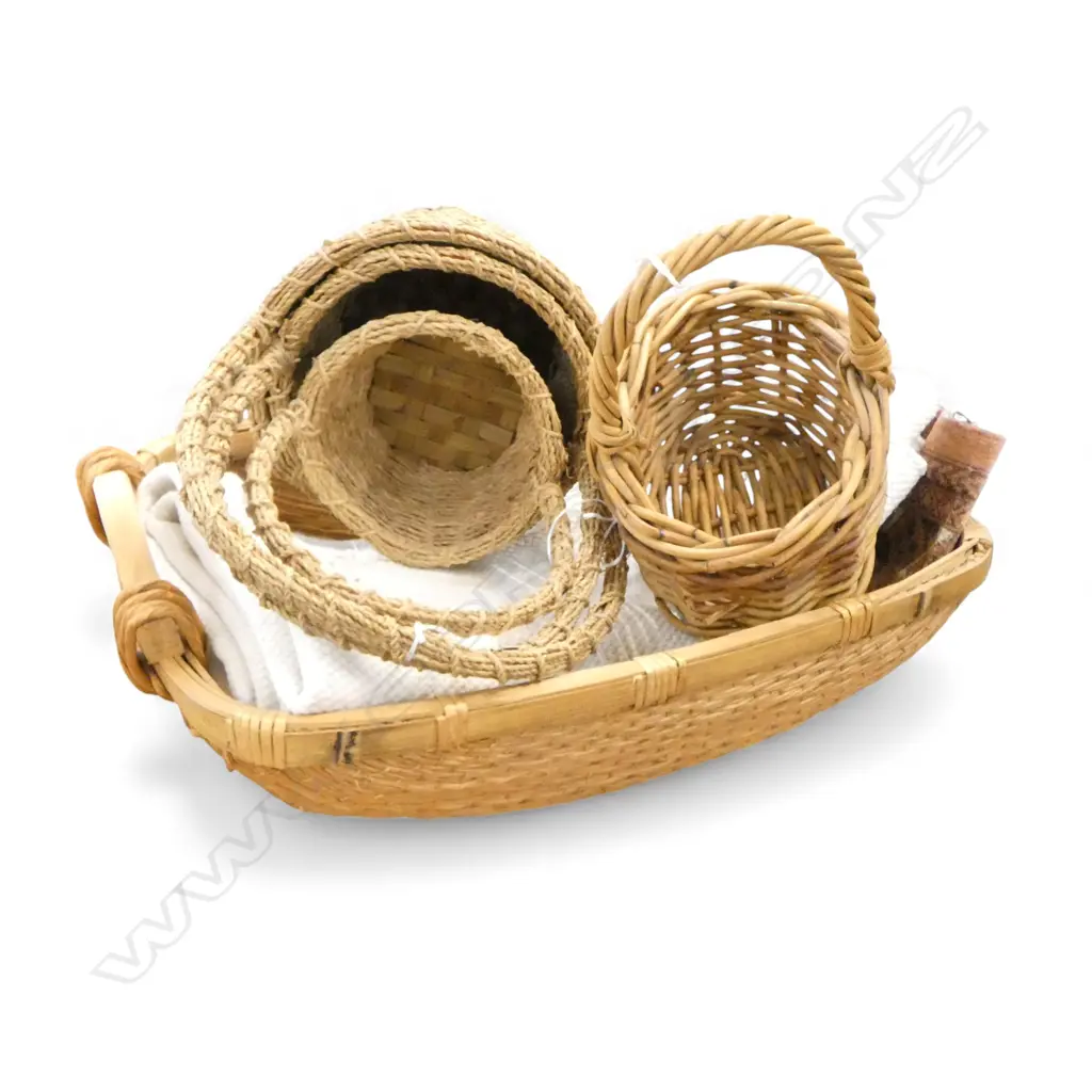 5 CANE BASKETS W.600mm, 2 MATS Image 1++